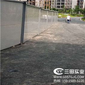 荔灣小區(qū)A1-1款鋼板圍墻施工案例