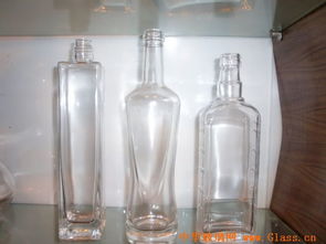 玻璃酒瓶選購指南 價格、廠家及噴涂酒瓶全面解析